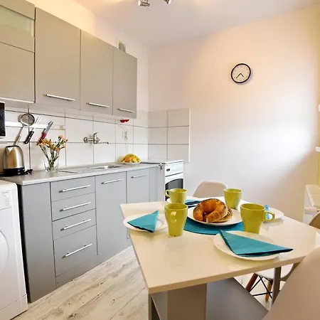 Marinas Nocleg ze śniadaniem