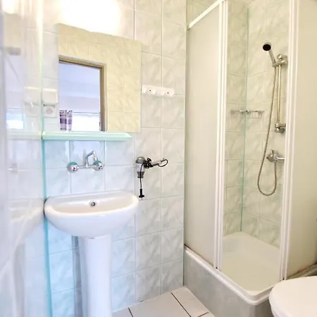 Bed & Breakfast Marinas 3*