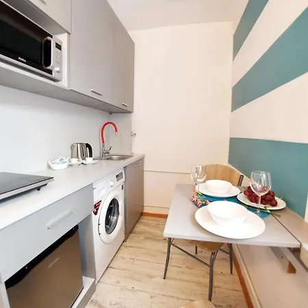 Marinas Nocleg ze śniadaniem Rewa