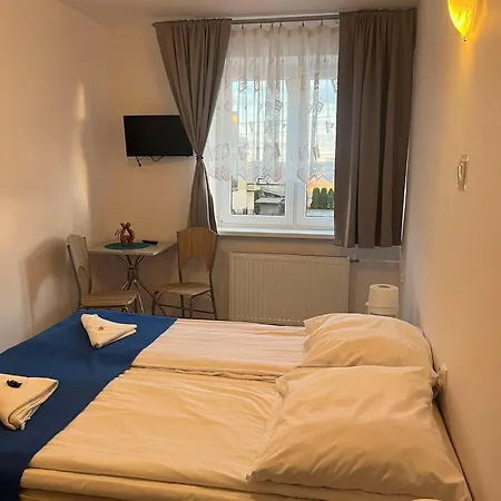 Bed & Breakfast Marinas 3*