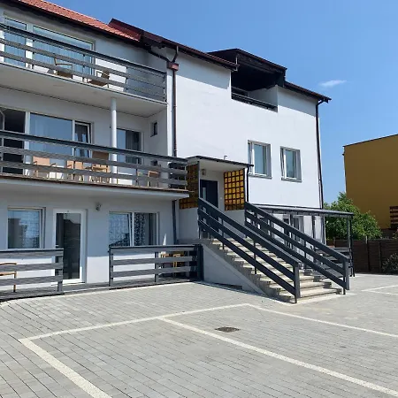 Marinas Bed & Breakfast